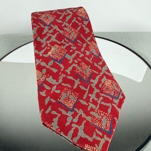 VTG Bella Nova Silk Necktie Red Abstract Medallion Print USA Made